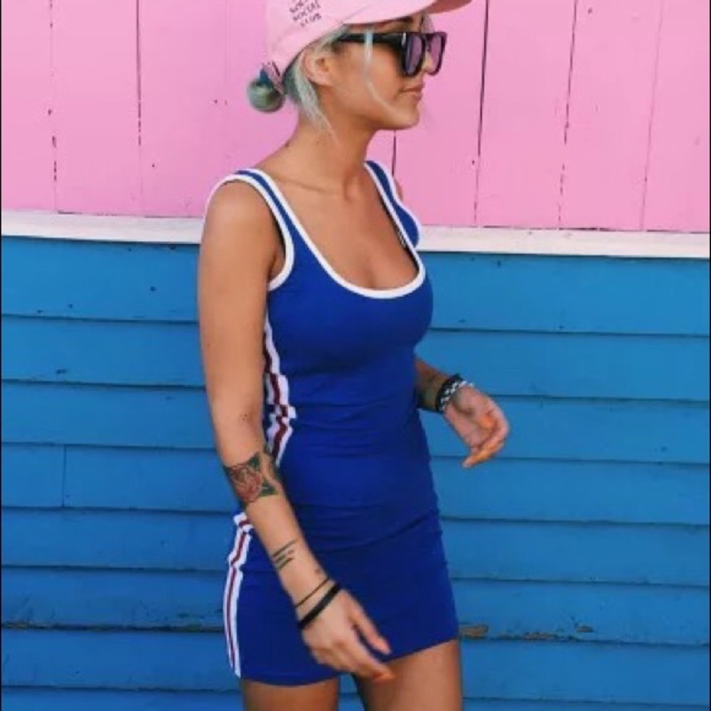 Side stripe dress in blue